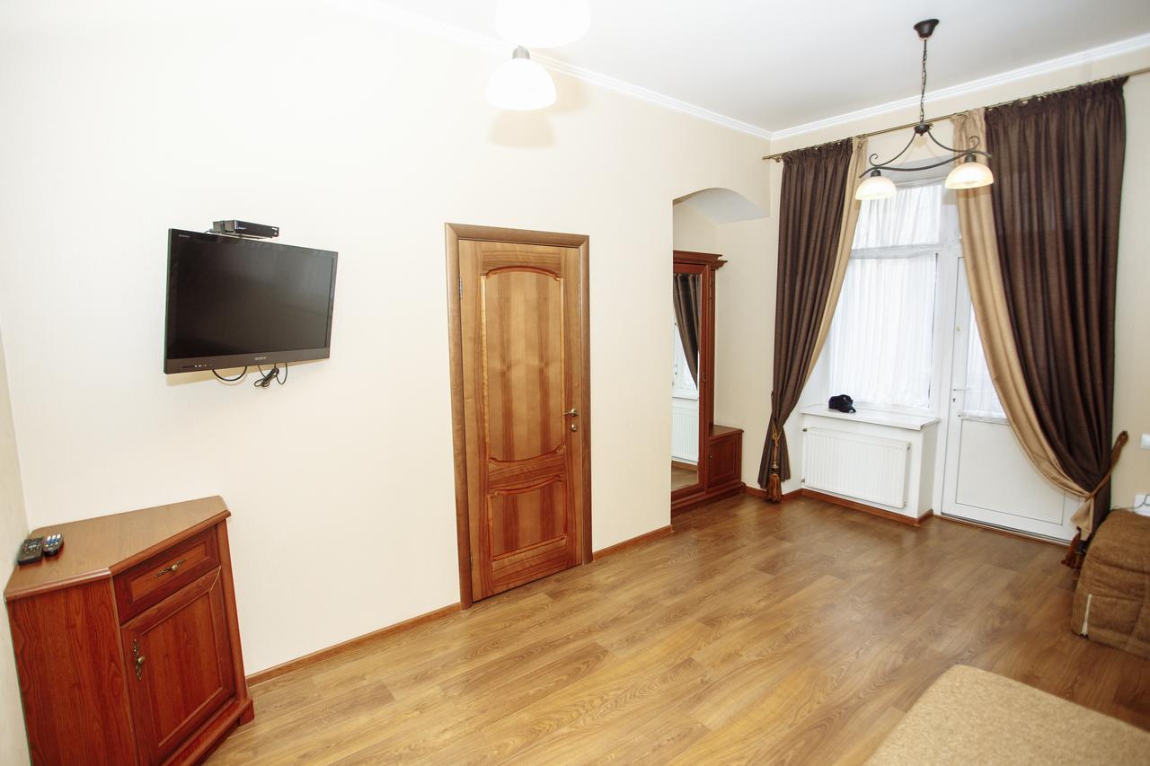 Apartment Near Museum Lviv Exterior foto