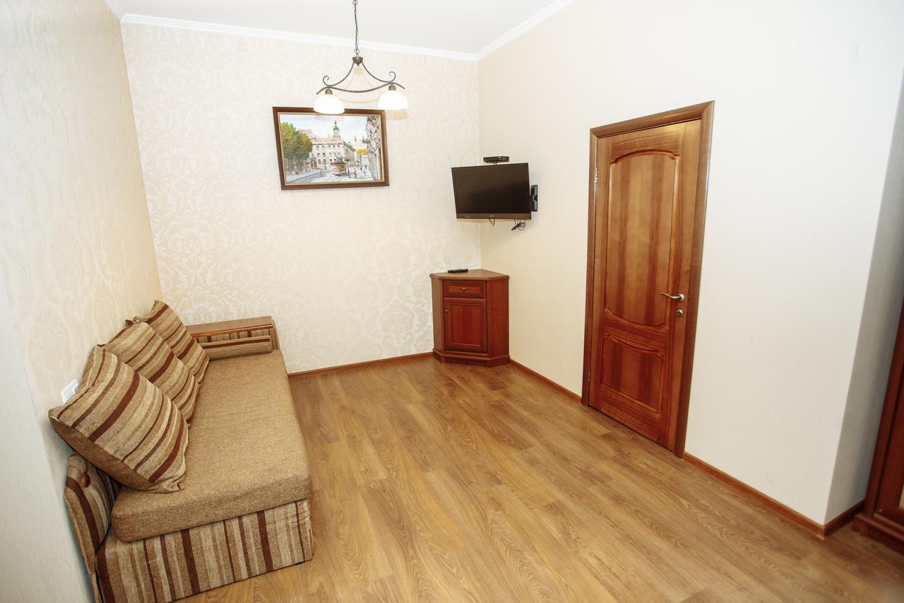 Apartment Near Museum Lviv Exterior foto